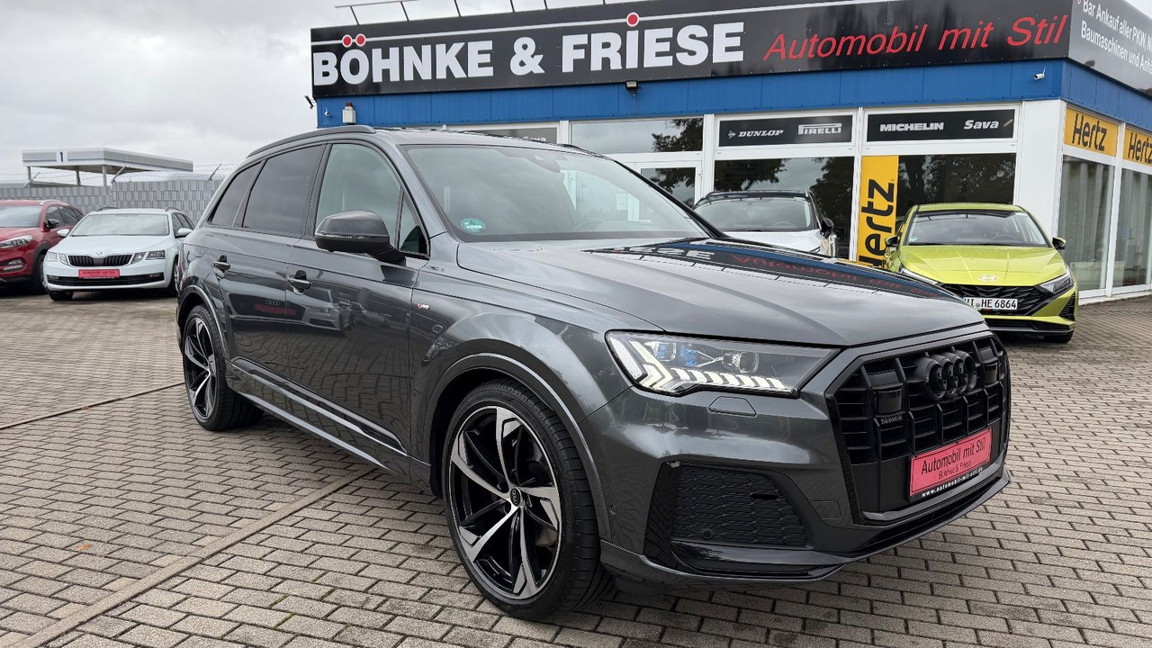 Audi Q7 50 TDI quattro S line 4WS Laser Sitzlüftung - Terepjáró/ SUV: 1 kép. Audi Q7 50 TDI quattro S line 4WS Laser Sitzlüftung - Terepjáró/ SUV: 1 kép.