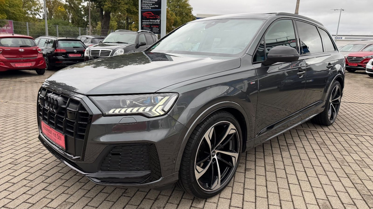 Audi Q7 50 TDI quattro S line 4WS Laser Sitzlüftung - Terepjáró/ SUV: 3 kép. Audi Q7 50 TDI quattro S line 4WS Laser Sitzlüftung - Terepjáró/ SUV: 3 kép.