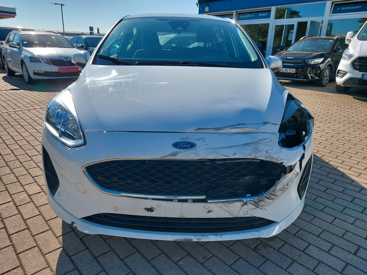 Ford Fiesta Trend KLIMAA. TEMPOMAT SHZ SPURWECHSEL - Autó: 4 kép. Ford Fiesta Trend KLIMAA. TEMPOMAT SHZ SPURWECHSEL - Autó: 4 kép.