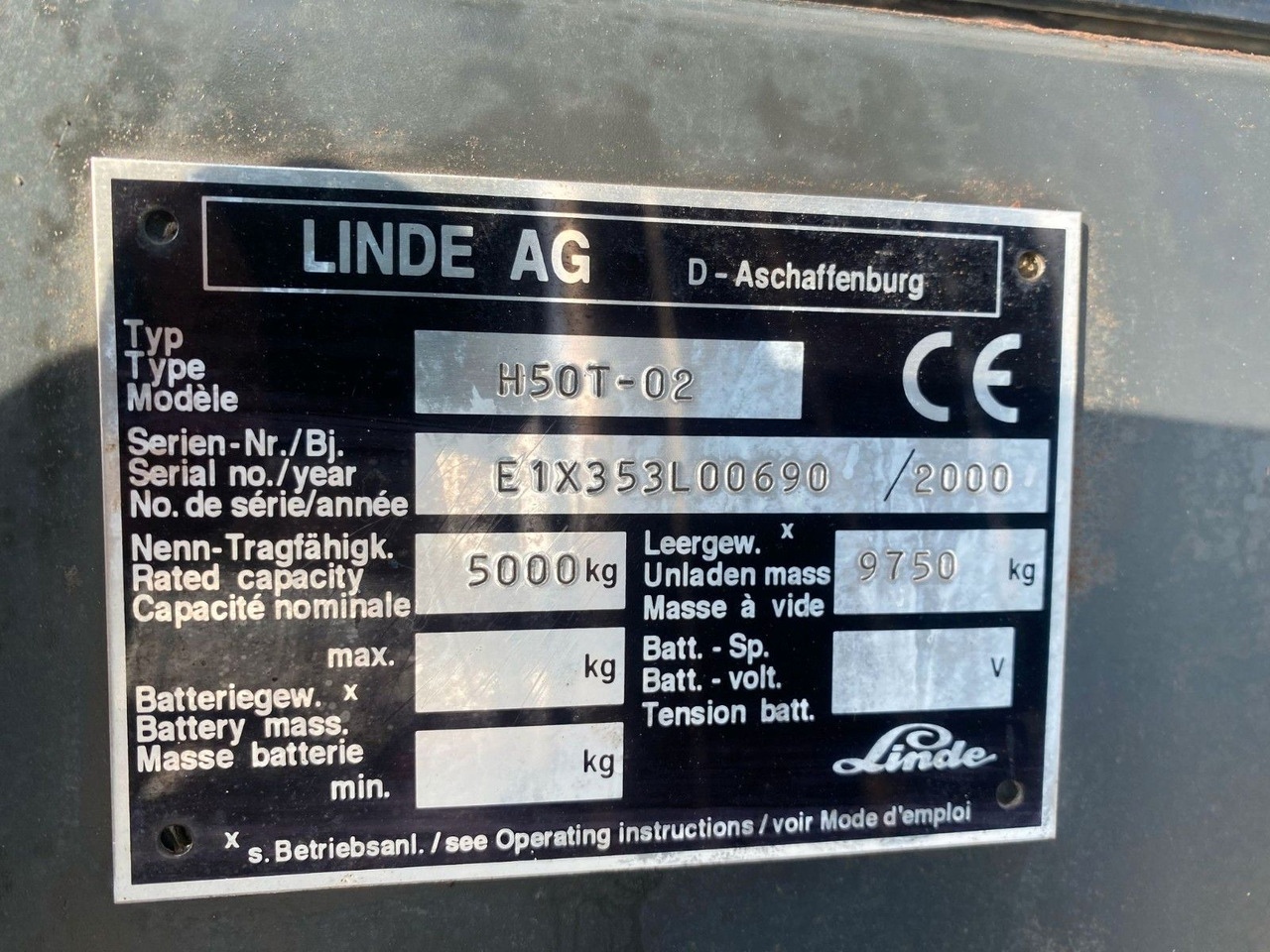 Linde H50T-02 GAS 2790 STD. 5000 KG HUB - Villás targonca: 2 kép. Linde H50T-02 GAS 2790 STD. 5000 KG HUB - Villás targonca: 2 kép.