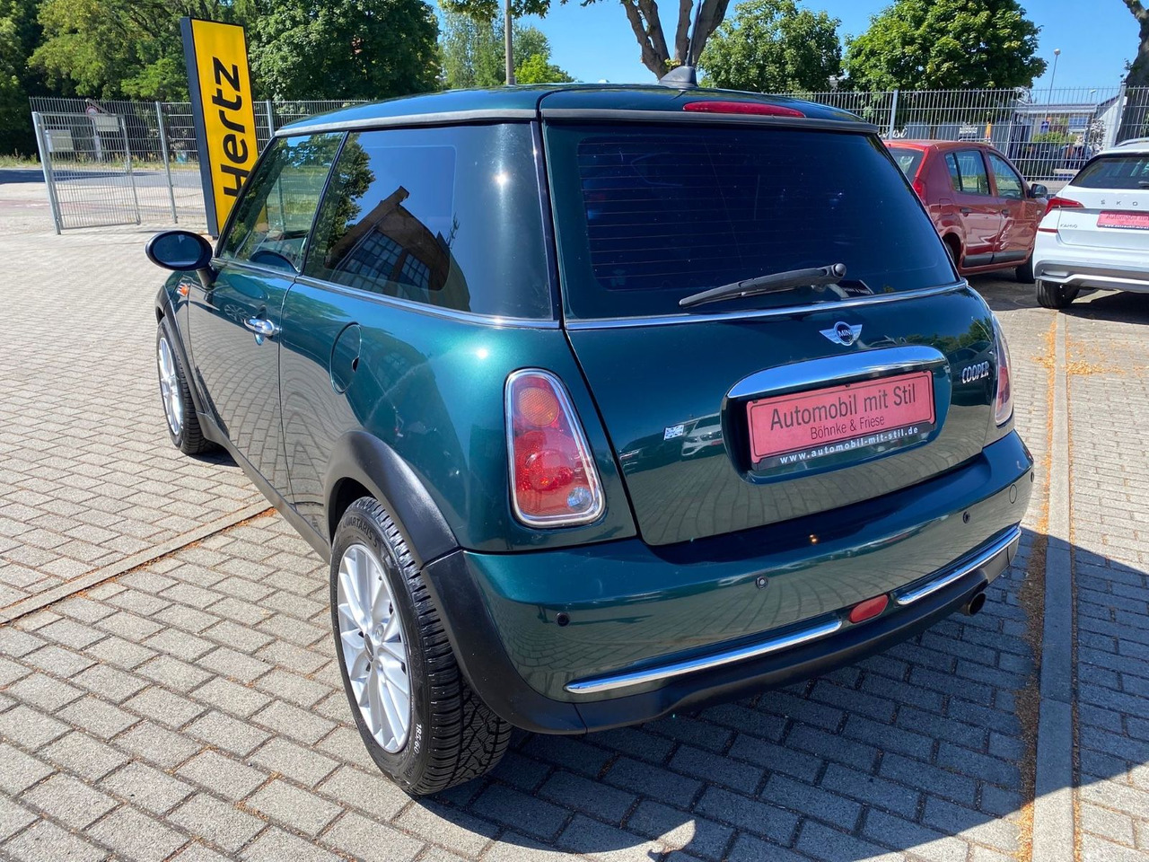 MINI COOPER Mini Cooper Klima Teilleder Alu PDC - Autó: 5 kép. MINI COOPER Mini Cooper Klima Teilleder Alu PDC - Autó: 5 kép.