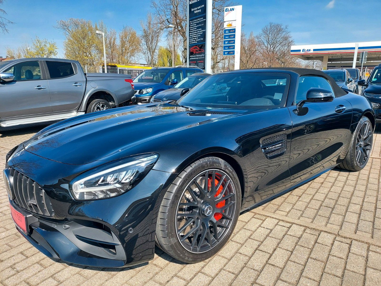 Mercedes-Benz AMG GT Roadster Nappa Burmester - Kabrió: 3 kép. Mercedes-Benz AMG GT Roadster Nappa Burmester - Kabrió: 3 kép.