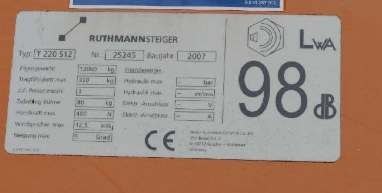 Mercedes-Benz ATEGO 4X4 1324 Hub Steiger Ruthmann T220 - Emelőkosaras teherautó: 3 kép. Mercedes-Benz ATEGO 4X4 1324 Hub Steiger Ruthmann T220 - Emelőkosaras teherautó: 3 kép.