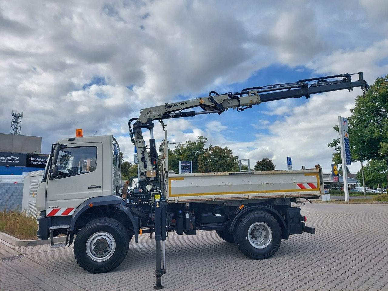 Mercedes-Benz Atego / 1324 MEILER 4X4 KRAN ATLAS 116.3 - Billenőplatós teherautó, Darus autó: 2 kép. Mercedes-Benz Atego / 1324 MEILER 4X4 KRAN ATLAS 116.3 - Billenőplatós teherautó, Darus autó: 2 kép.