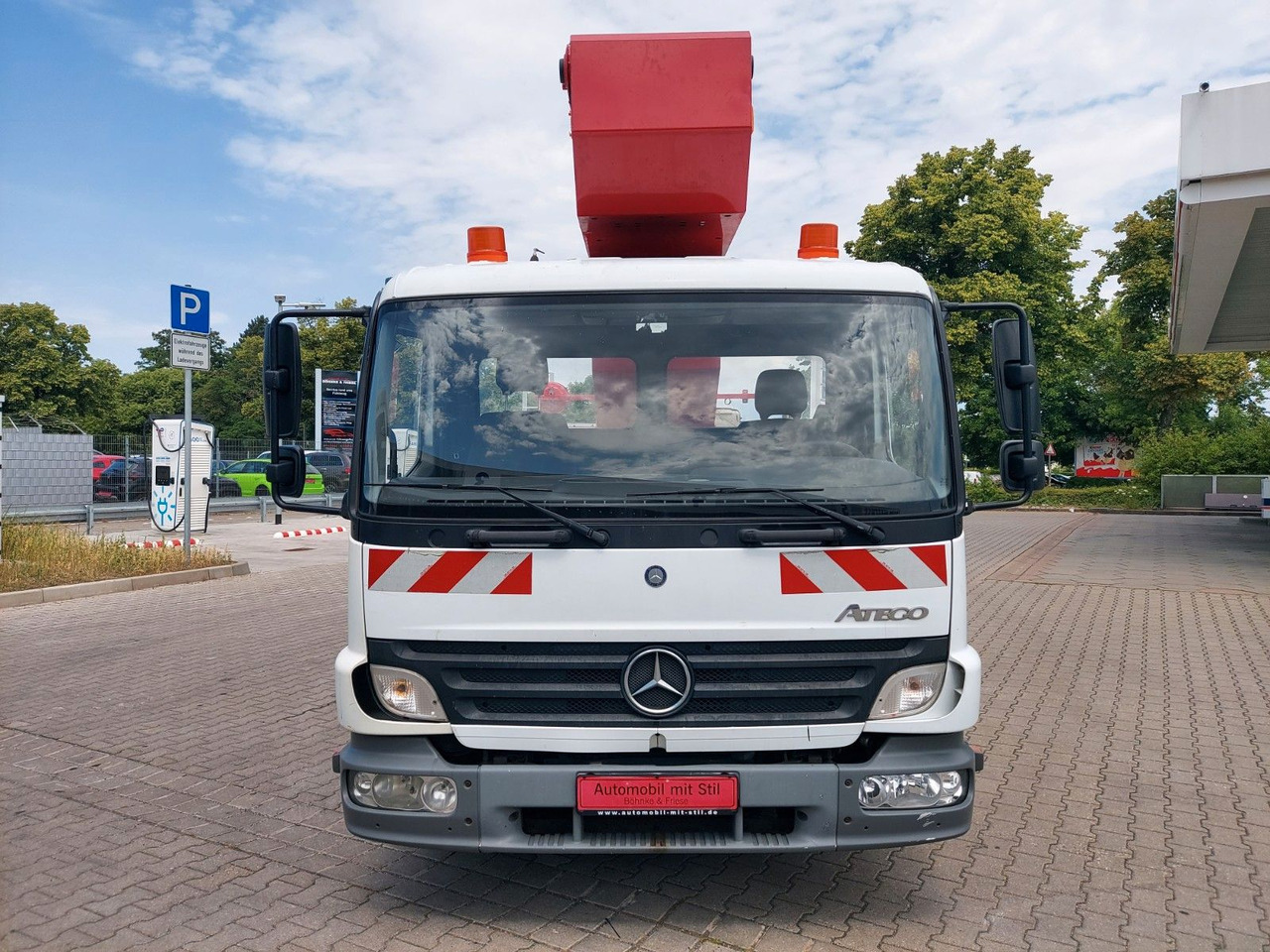 Mercedes-Benz Atego 2 4-Zyl. 4x2 RUTHMANN T270 27 METER - Emelőkosaras teherautó: 5 kép. Mercedes-Benz Atego 2 4-Zyl. 4x2 RUTHMANN T270 27 METER - Emelőkosaras teherautó: 5 kép.