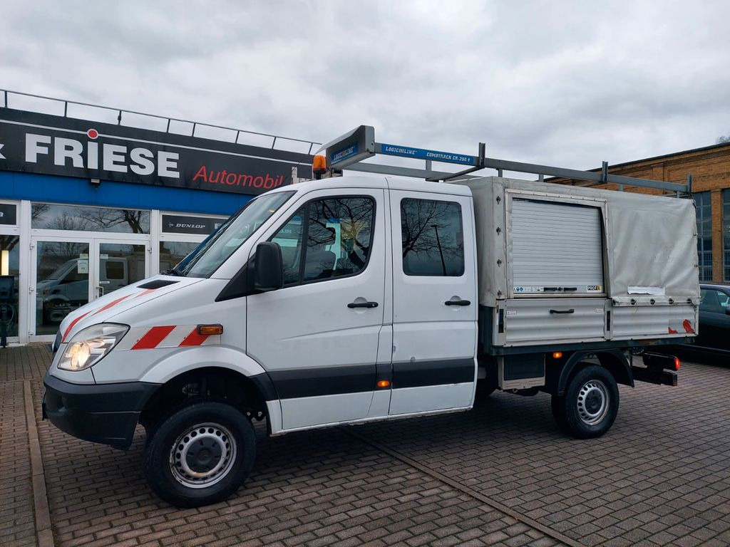 Ponyvás kisteherautó, Duplakabinos kisteherautó Mercedes-Benz Sprinter II DoKa 316 CDI 4X4 Pritsche 6 Sitze Mercedes-Benz Sprinter II DoKa 316 CDI 4X4 Pritsche 6 Sitze: 11 kép.