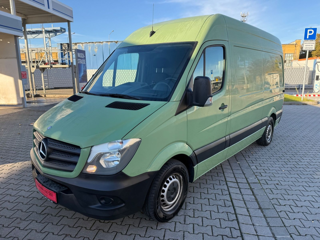 Mercedes-Benz Sprinter II Kasten 316 CDI hoch Klima Standheiz - Kisbusz: 2 kép. Mercedes-Benz Sprinter II Kasten 316 CDI hoch Klima Standheiz - Kisbusz: 2 kép.