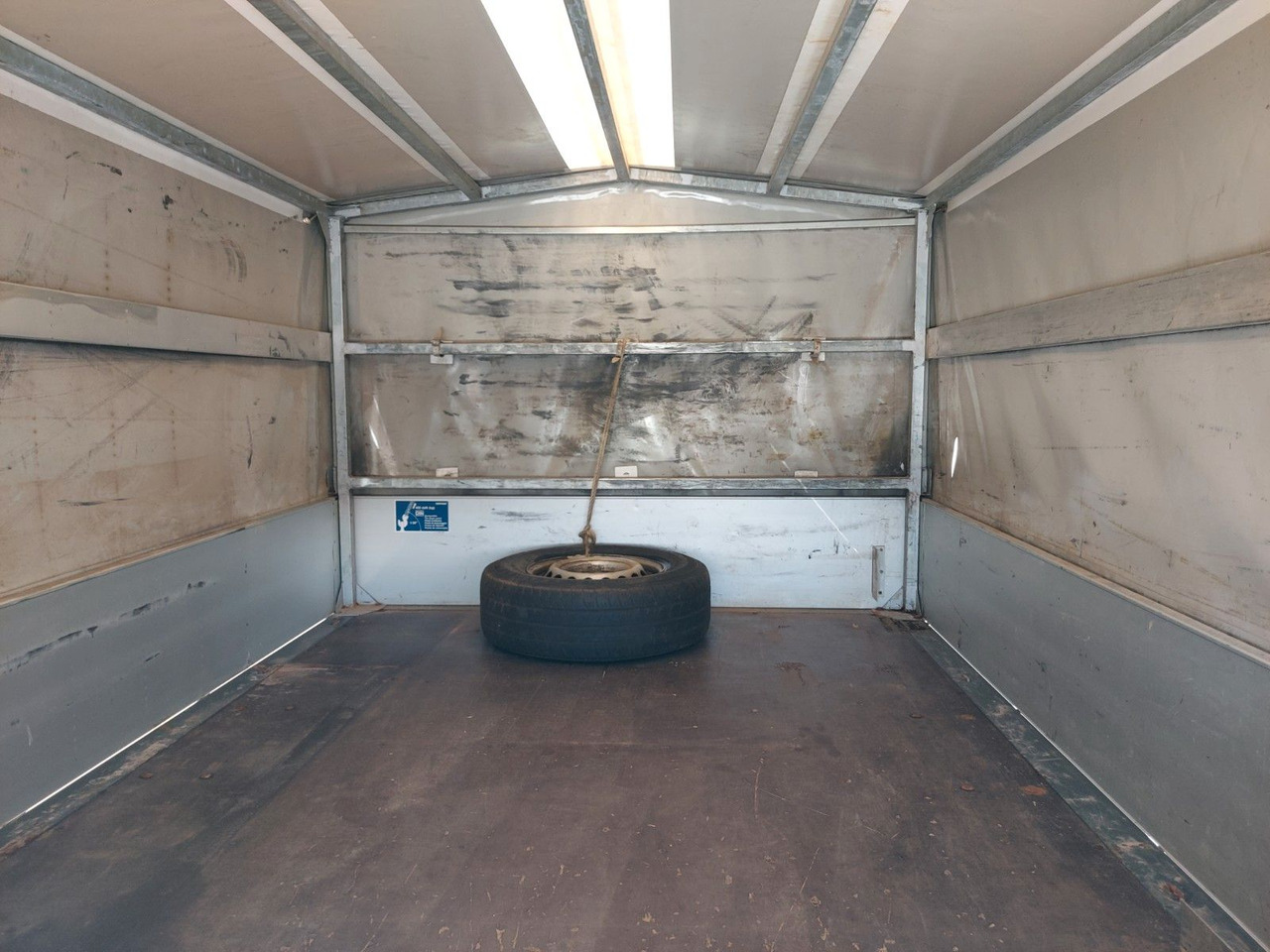 Mercedes-Benz Sprinter II Pritsche/DoKa 316 CDI 4X4 KLIMA - Ponyvás kisteherautó, Duplakabinos kisteherautó: 2 kép. Mercedes-Benz Sprinter II Pritsche/DoKa 316 CDI 4X4 KLIMA - Ponyvás kisteherautó, Duplakabinos kisteherautó: 2 kép.