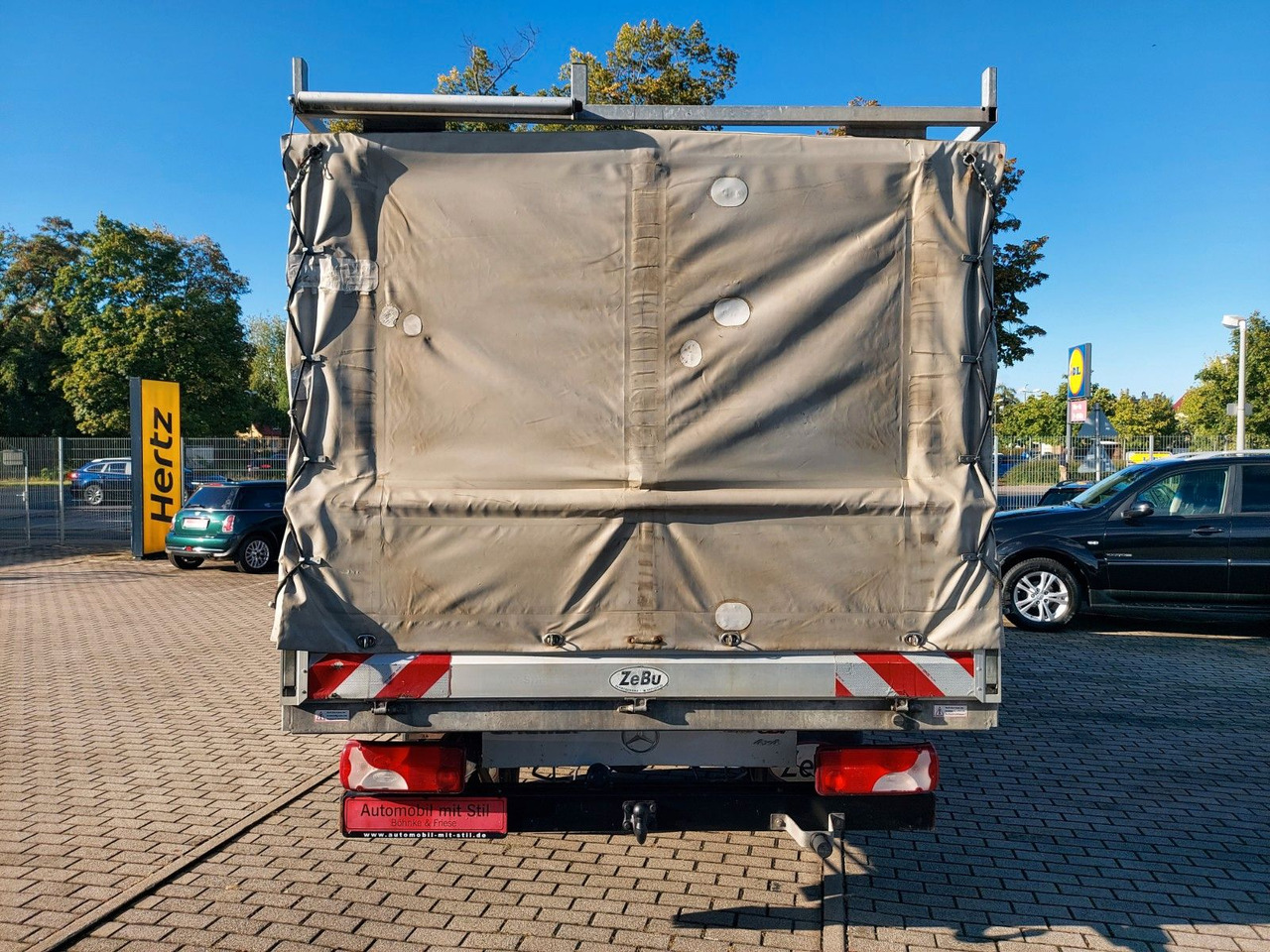 Mercedes-Benz Sprinter II Pritsche DoKa 516 4X4 Plane 6 Sitze - Ponyvás kisteherautó, Duplakabinos kisteherautó: 5 kép. Mercedes-Benz Sprinter II Pritsche DoKa 516 4X4 Plane 6 Sitze - Ponyvás kisteherautó, Duplakabinos kisteherautó: 5 kép.
