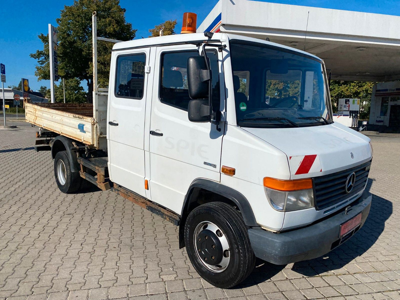 Mercedes-Benz VARIO 816D Doka 3 Seiten Kipper Meiller - Billenőplatós kisteherautó, Duplakabinos kisteherautó: 2 kép. Mercedes-Benz VARIO 816D Doka 3 Seiten Kipper Meiller - Billenőplatós kisteherautó, Duplakabinos kisteherautó: 2 kép.