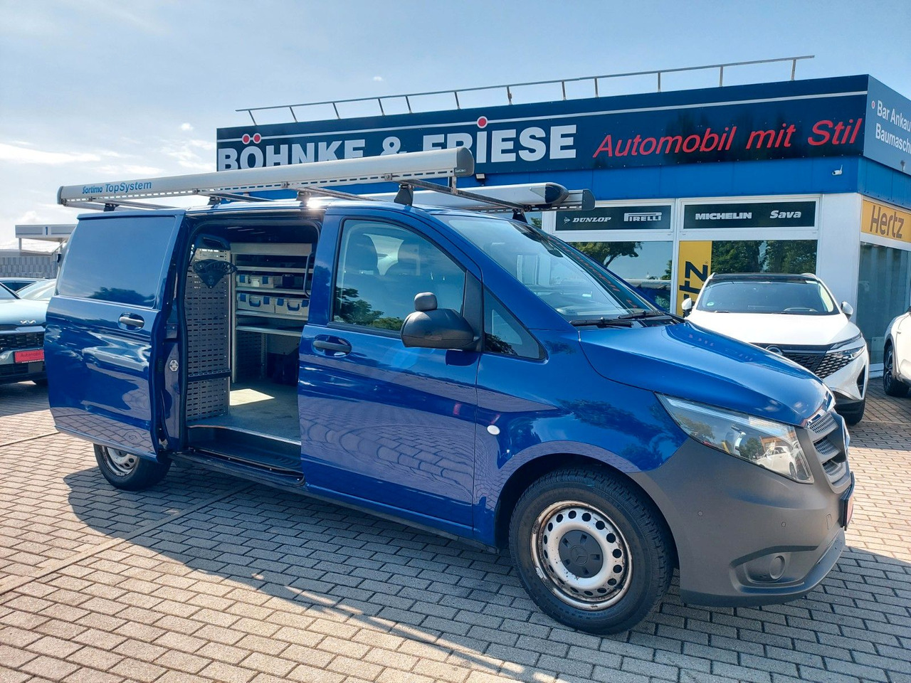 Mercedes-Benz Vito Kasten 114 RWD Lang Autom. Klima Tempo PDC - Kisbusz: 1 kép. Mercedes-Benz Vito Kasten 114 RWD Lang Autom. Klima Tempo PDC - Kisbusz: 1 kép.