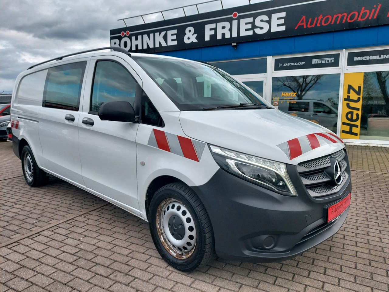 Mercedes-Benz Vito Mixto 114 CDI 4x4 Extralang 5 Sitze LED lízing Mercedes-Benz Vito Mixto 114 CDI 4x4 Extralang 5 Sitze LED: 6 kép.