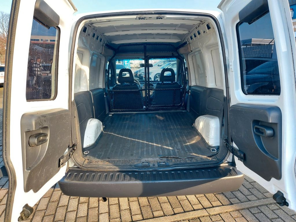 Opel Combo Kasten - Minibusz, Kisbusz: 2 kép. Opel Combo Kasten - Minibusz, Kisbusz: 2 kép.