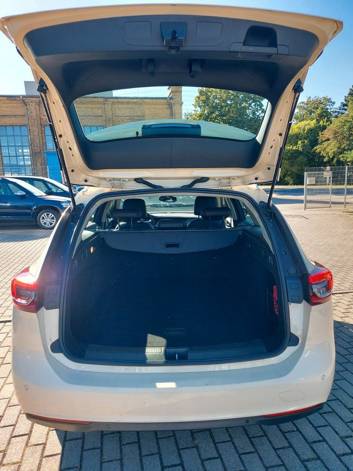 Kombi Opel Insignia B Sports Tourer Autom. Innovation Taxi: 18 kép.