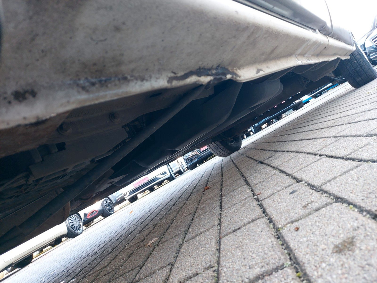 Kisbusz Opel Vivaro Kasten Kombi L2H1 2,9t Klima: 22 kép. Kisbusz Opel Vivaro Kasten Kombi L2H1 2,9t Klima: 22 kép.