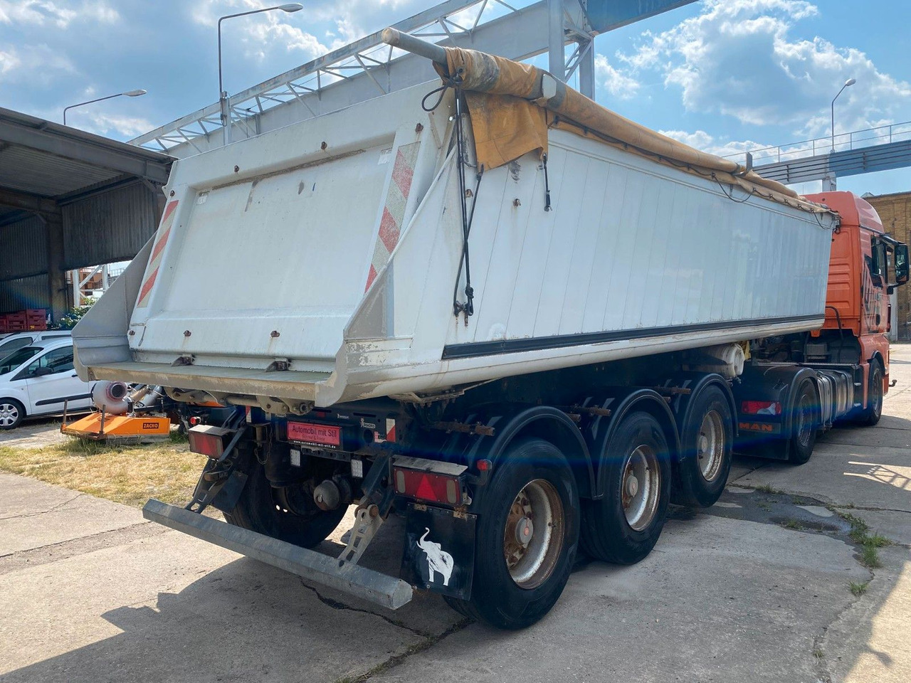 Schmitz Cargobull SKI 24 SL06-7.2 GOTHA SAF ALU - Félpótkocsi billenőplatós: 5 kép. Schmitz Cargobull SKI 24 SL06-7.2 GOTHA SAF ALU - Félpótkocsi billenőplatós: 5 kép.