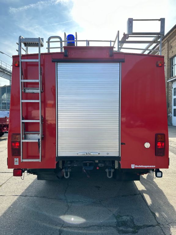 Mercedes-Benz 1120 Tanklösch 4x4 ALLRAD iNKL. PUMPE 2900 LITER - Teherautó: 4 kép. Mercedes-Benz 1120 Tanklösch 4x4 ALLRAD iNKL. PUMPE 2900 LITER - Teherautó: 4 kép.