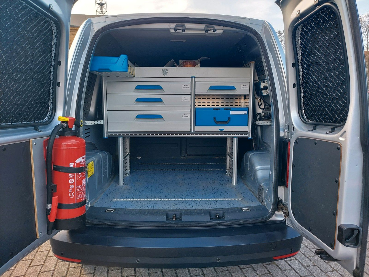 Kisbusz Volkswagen Caddy Nfz Kasten BMT 4Motion Navi Klima Standhei: 20 kép.