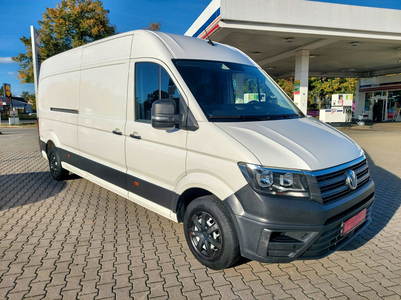 Volkswagen Crafter Kasten  35 EcoProfi Hochdach MAXI KLIMAA - Kisbusz: 1 kép. Volkswagen Crafter Kasten  35 EcoProfi Hochdach MAXI KLIMAA - Kisbusz: 1 kép.