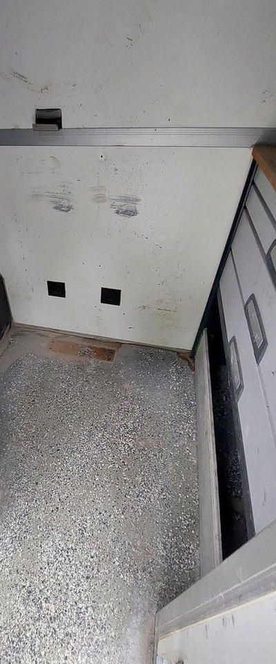 Kisbusz Volkswagen Crafter Kasten 35 M Lang Hochdach DSG LED AHK: 19 kép.