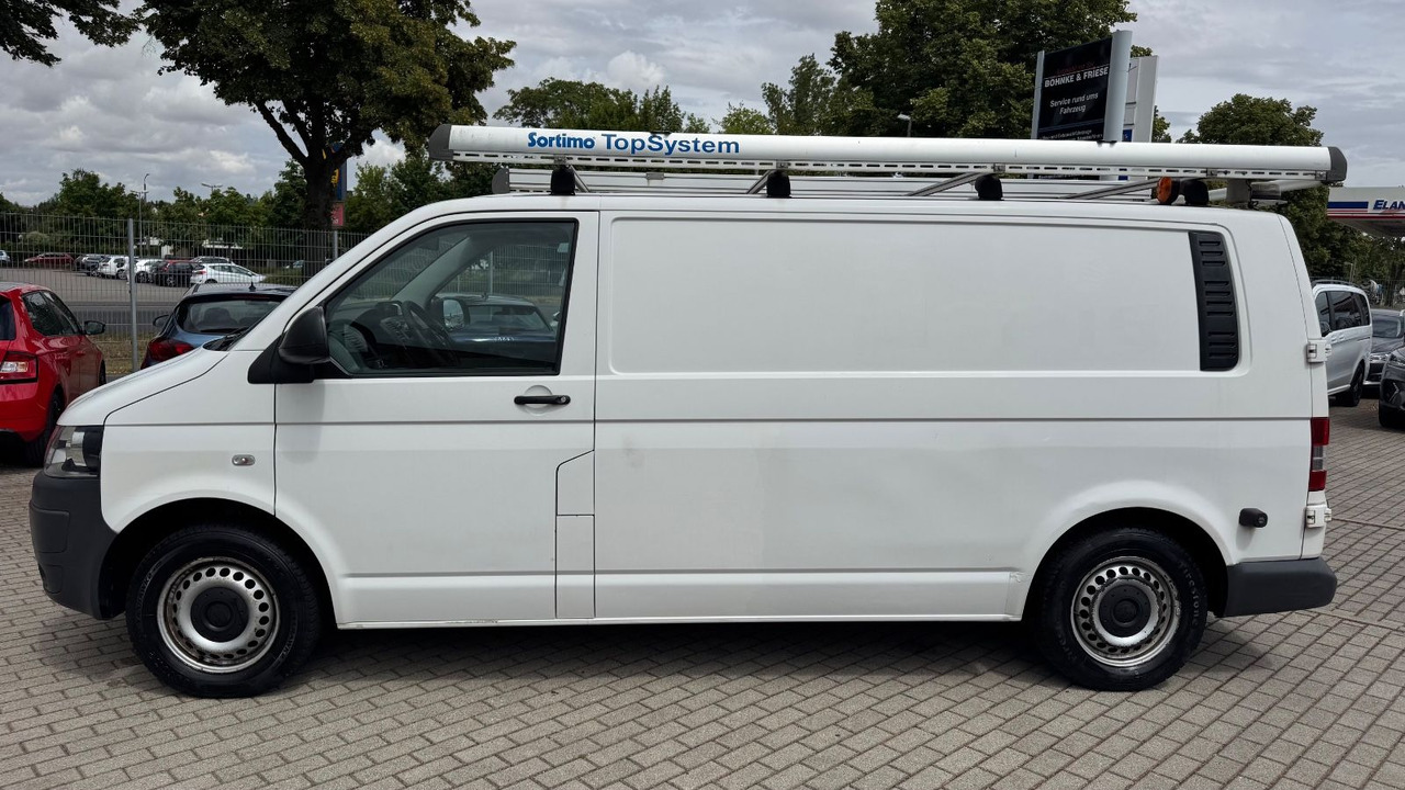 Volkswagen T5 Transporter Kasten-Kombi Lang 4Motion KLIMA - Kisbusz: 3 kép. Volkswagen T5 Transporter Kasten-Kombi Lang 4Motion KLIMA - Kisbusz: 3 kép.