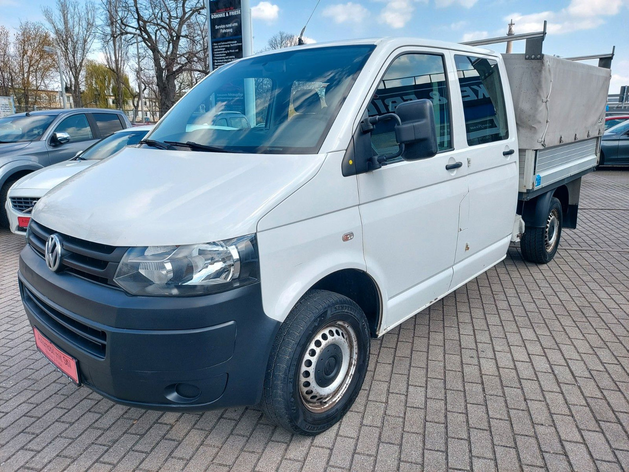 Volkswagen T5 Transporter Pritsche DOKA 4MOTION 4x4 Klima - Ponyvás kisteherautó, Duplakabinos kisteherautó: 1 kép. Volkswagen T5 Transporter Pritsche DOKA 4MOTION 4x4 Klima - Ponyvás kisteherautó, Duplakabinos kisteherautó: 1 kép.