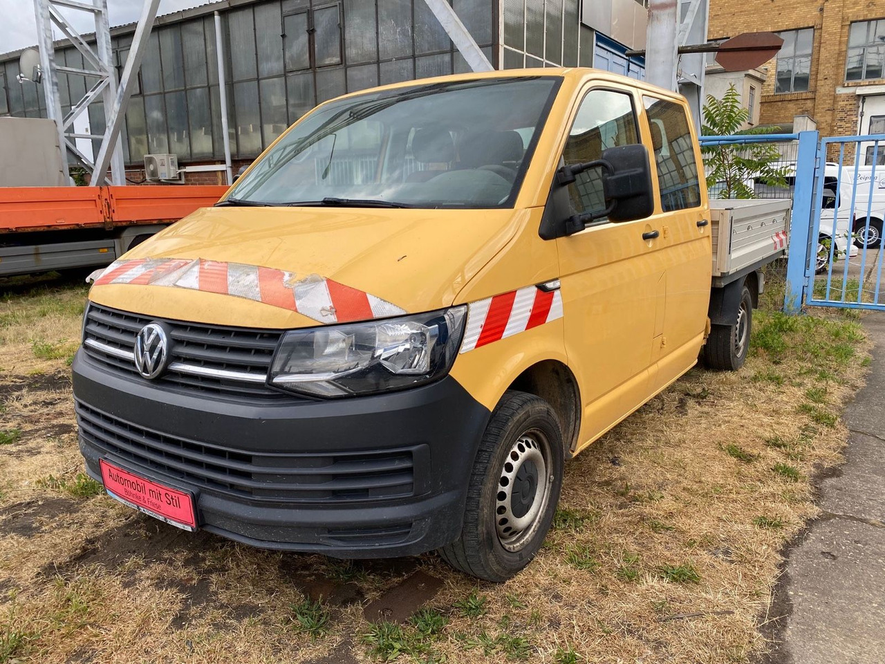 Volkswagen T6 Transporter Pritsche DOKA KLIMA NAVI MOTORSCH - Platós kisteherautó, Duplakabinos kisteherautó: 1 kép. Volkswagen T6 Transporter Pritsche DOKA KLIMA NAVI MOTORSCH - Platós kisteherautó, Duplakabinos kisteherautó: 1 kép.