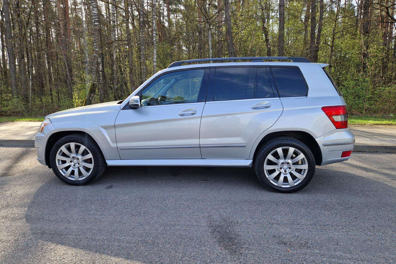 Mercedes-Benz GLK350 - Autó: 5 kép. Mercedes-Benz GLK350 - Autó: 5 kép.