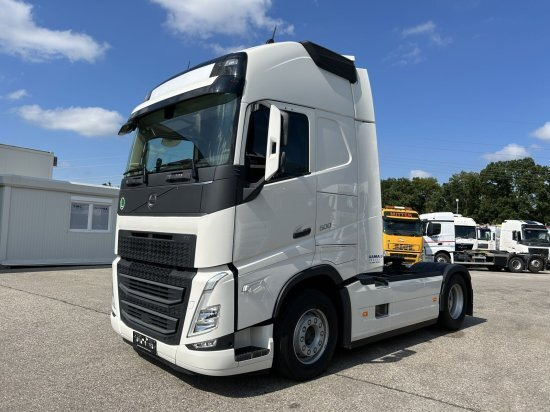 Volvo FH 13.500, Globe XL, Standklima , - Nyergesvontató: 1 kép. Volvo FH 13.500, Globe XL, Standklima , - Nyergesvontató: 1 kép.