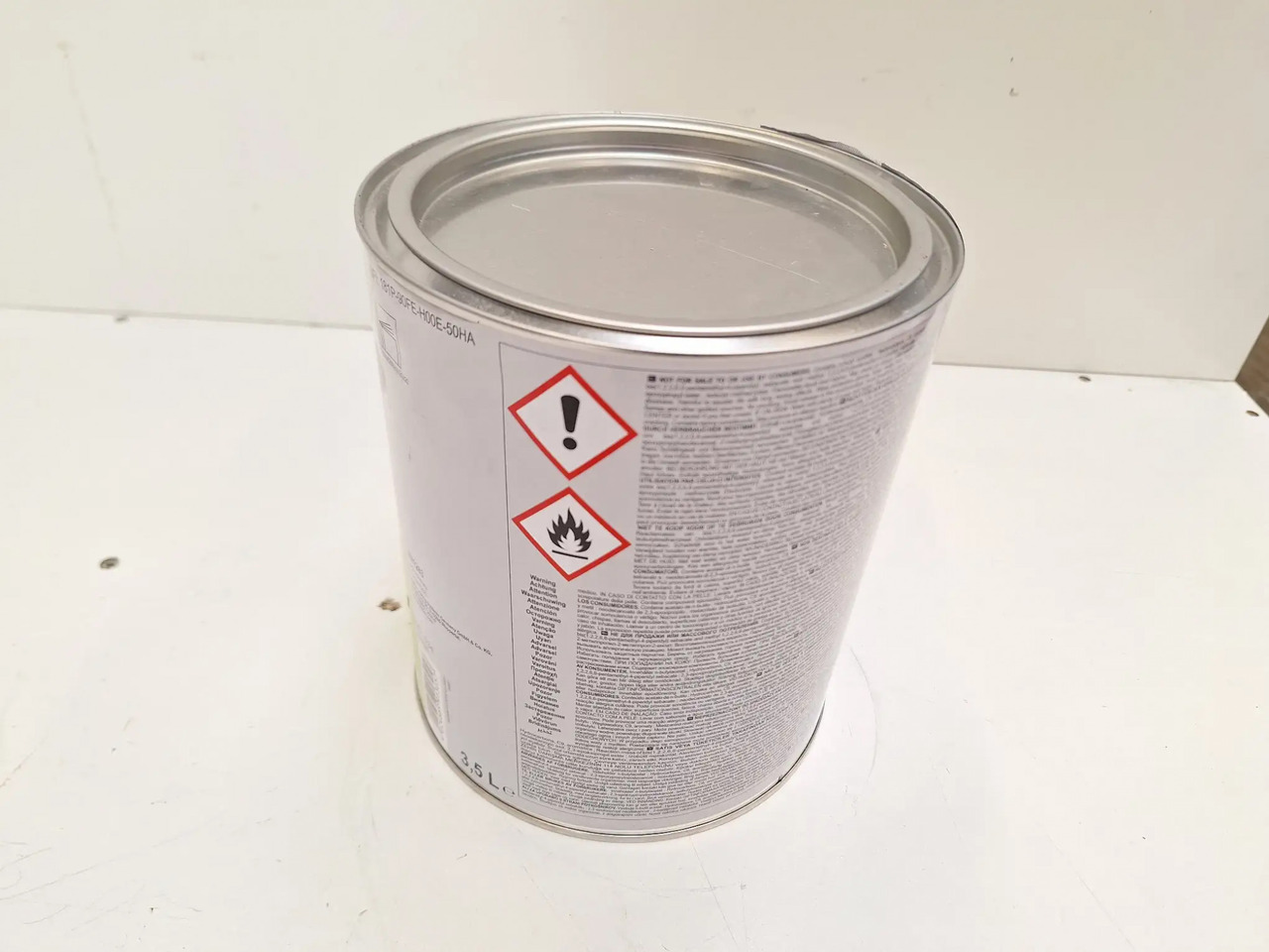 1 Dose HS-Binder (Standox) - Garázs felszerelés: 2 kép. 1 Dose HS-Binder (Standox) - Garázs felszerelés: 2 kép.