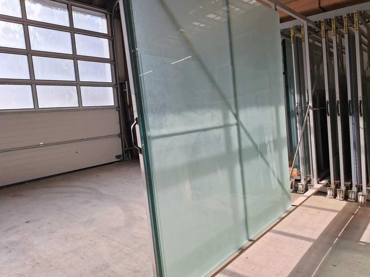 4 Stk. Gläser - Szerszám/ Felszerelés: 1 kép. 4 Stk. Gläser - Szerszám/ Felszerelés: 1 kép.