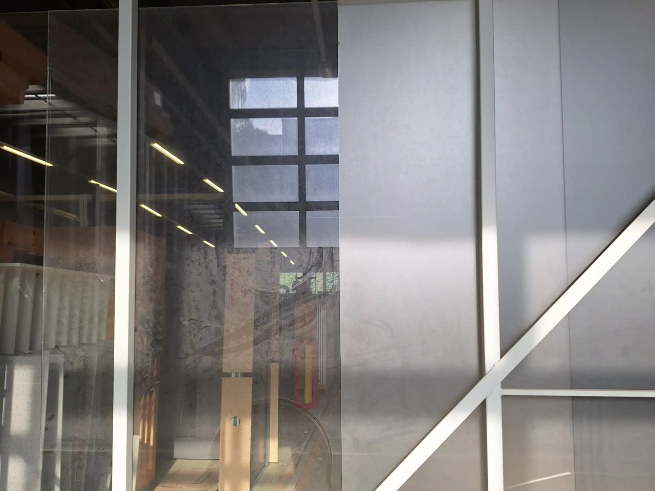 5 Stk. Glasscheiben - Szerszám/ Felszerelés: 4 kép. 5 Stk. Glasscheiben - Szerszám/ Felszerelés: 4 kép.