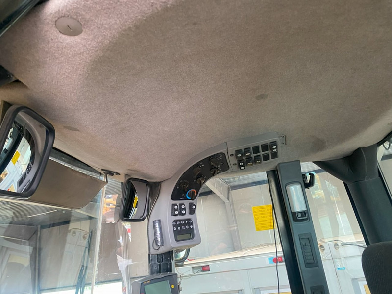 Caterpillar 962H NVT - Gumikerekes homlokrakodó: 5 kép. Caterpillar 962H NVT - Gumikerekes homlokrakodó: 5 kép.