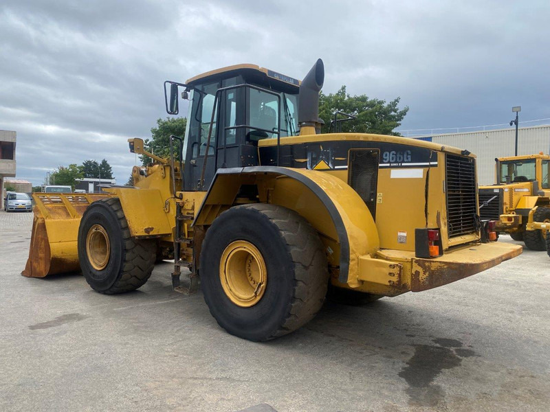 Caterpillar 966G serie 2 NVT - Gumikerekes homlokrakodó: 2 kép. Caterpillar 966G serie 2 NVT - Gumikerekes homlokrakodó: 2 kép.