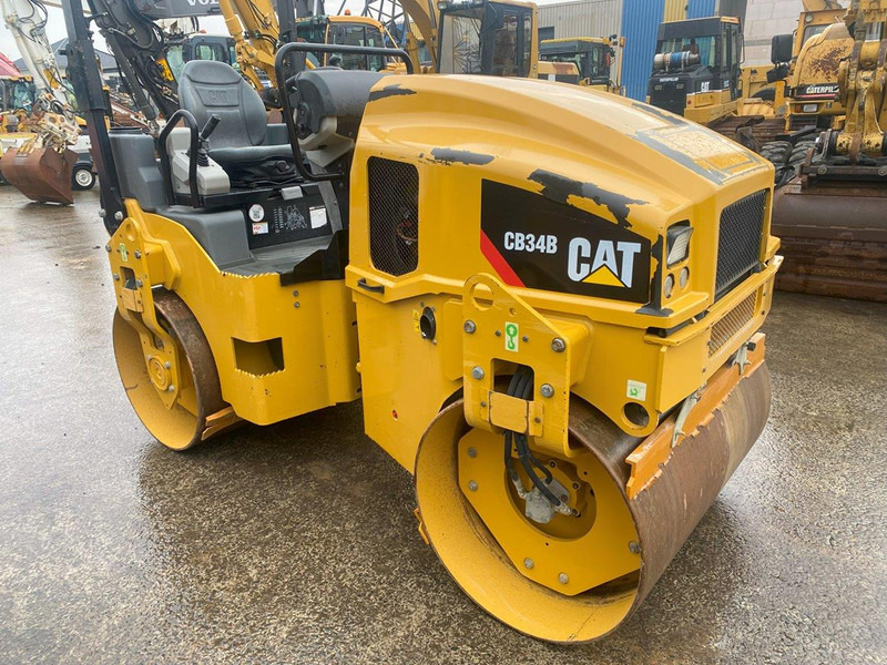 Henger Caterpillar CB34B NVT: 16 kép.
