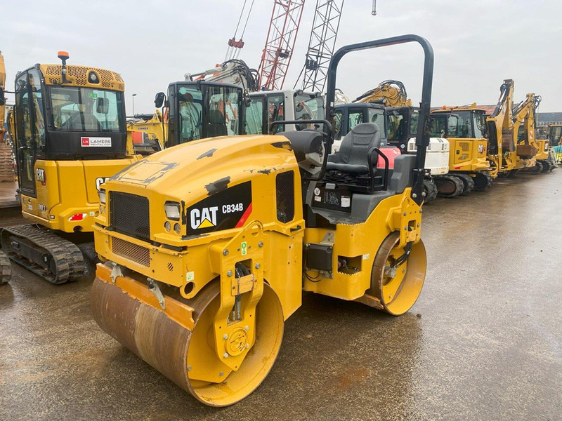 Henger Caterpillar CB34B NVT: 13 kép.