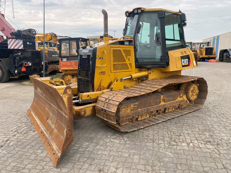 Caterpillar D6 K LGP - Buldózer: 1 kép. Caterpillar D6 K LGP - Buldózer: 1 kép.