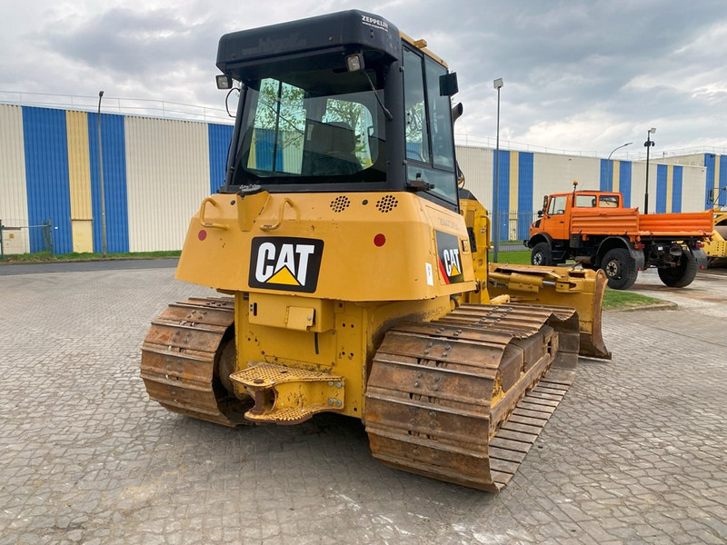 Caterpillar D6 K LGP - Buldózer: 5 kép. Caterpillar D6 K LGP - Buldózer: 5 kép.