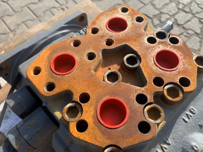 Hitachi MX750B0-10A-05M - Hidraulikus szivattyú: 5 kép. Hitachi MX750B0-10A-05M - Hidraulikus szivattyú: 5 kép.