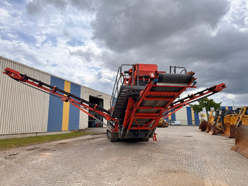 Sandvik QA331 NVT - Osztályozó berendezés: 4 kép. Sandvik QA331 NVT - Osztályozó berendezés: 4 kép.