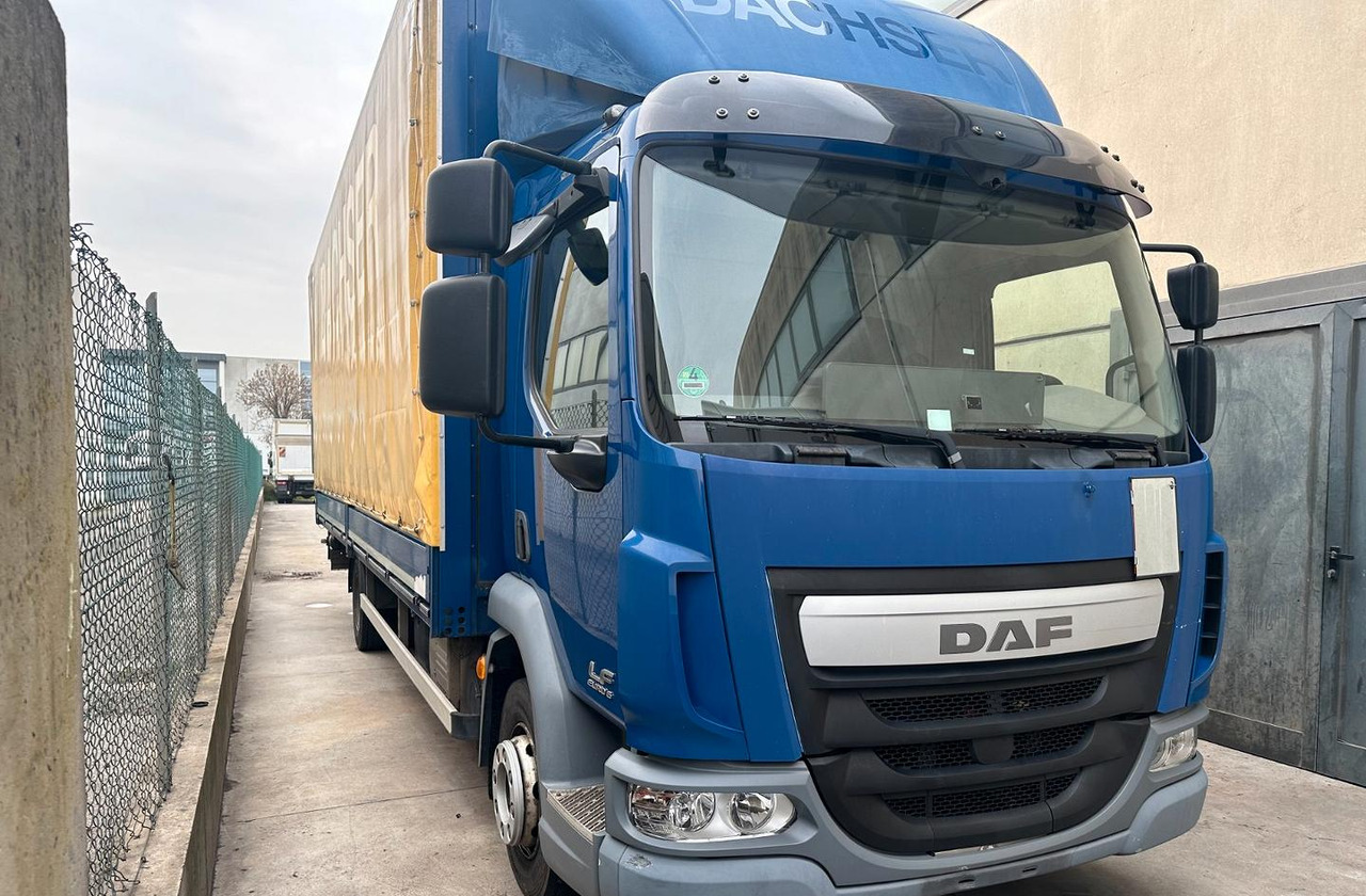 Daf lf 45 220 centina sponda euro 6 - Ponyvás teherautó: 1 kép. Daf lf 45 220 centina sponda euro 6 - Ponyvás teherautó: 1 kép.