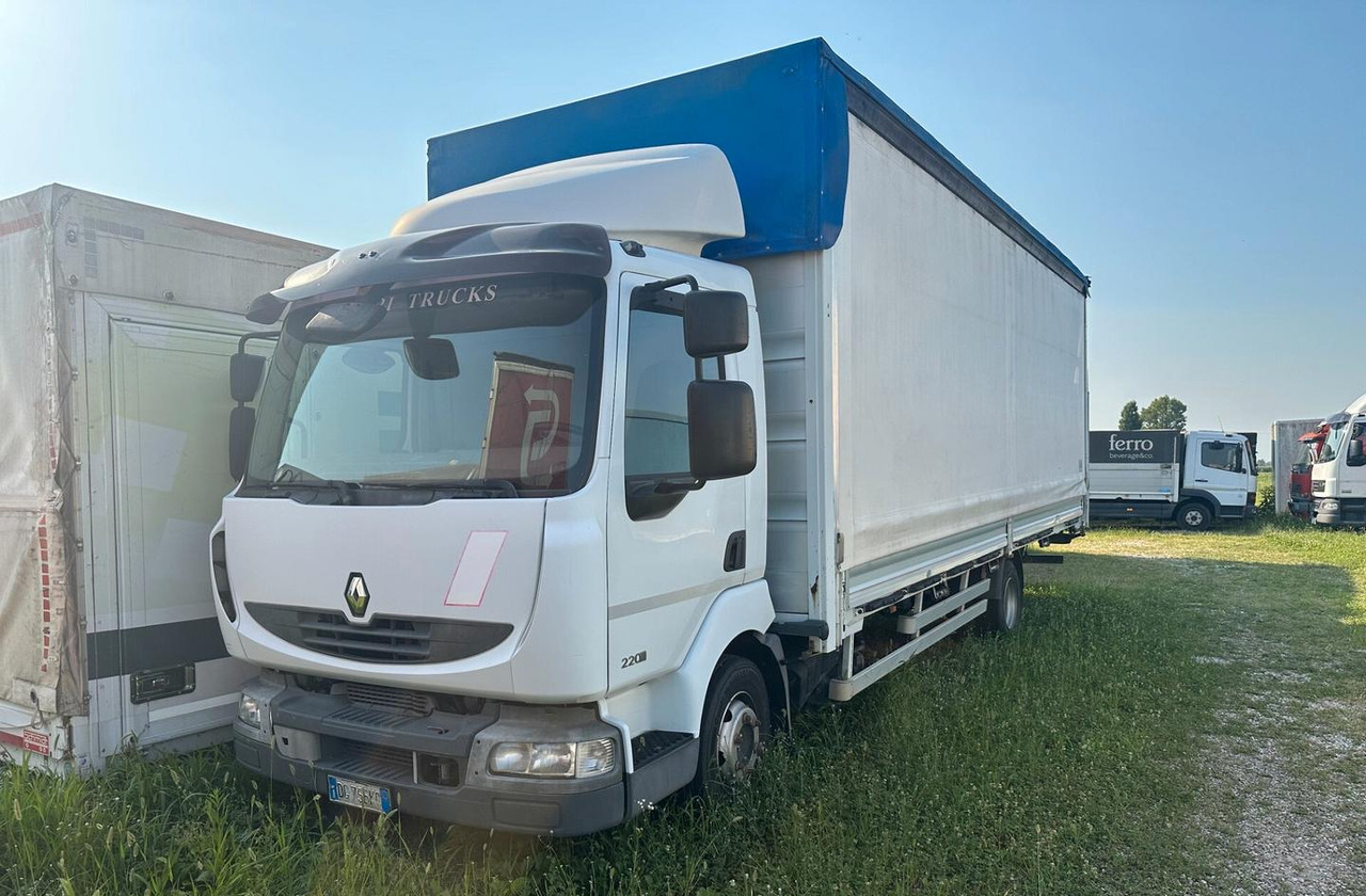 Renault MIDLUM 215.10 - Ponyvás teherautó: 1 kép. Renault MIDLUM 215.10 - Ponyvás teherautó: 1 kép.