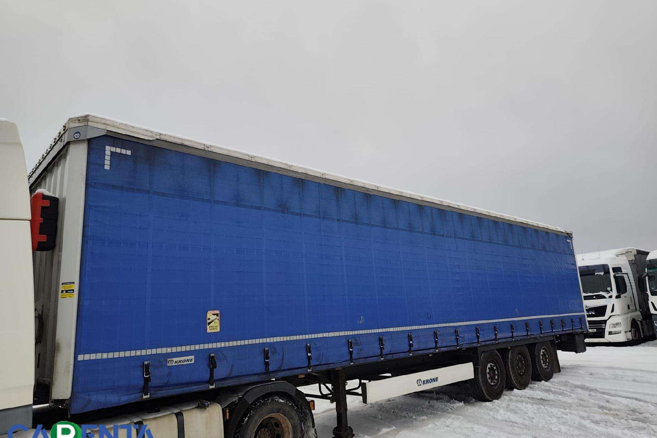 Krone S D - Ponyvás félpótkocsi: 3 kép. Krone S D - Ponyvás félpótkocsi: 3 kép.