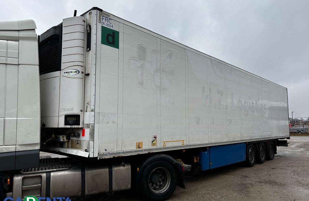 Schmitz SKO 24 FP45 - Félpótkocsi hűtős: 1 kép. Schmitz SKO 24 FP45 - Félpótkocsi hűtős: 1 kép.