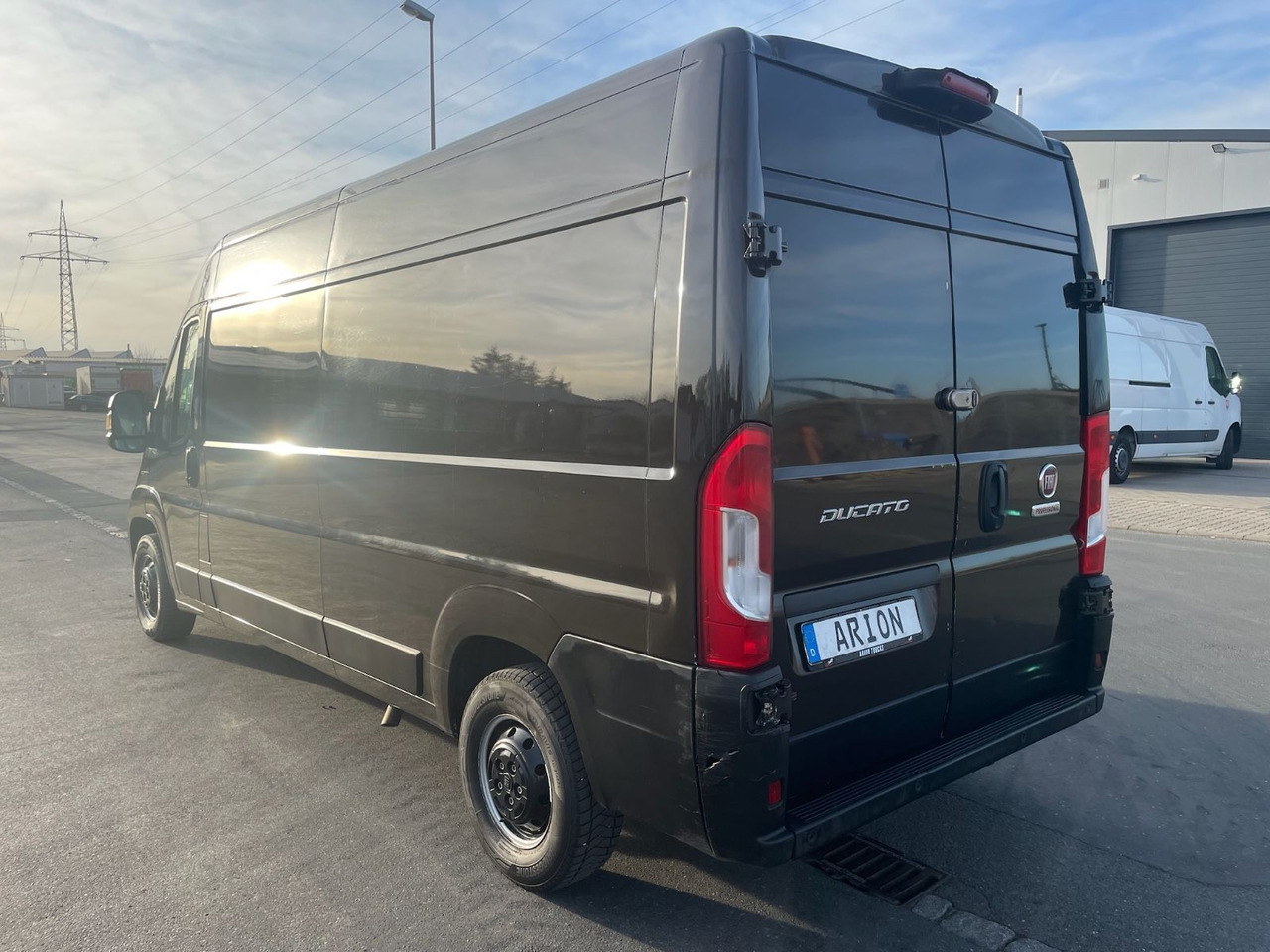 Fiat Ducato 33 130 L3H2 Kastenwagen/AC/Kamera/EU6 - Kis furgon: 4 kép. Fiat Ducato 33 130 L3H2 Kastenwagen/AC/Kamera/EU6 - Kis furgon: 4 kép.