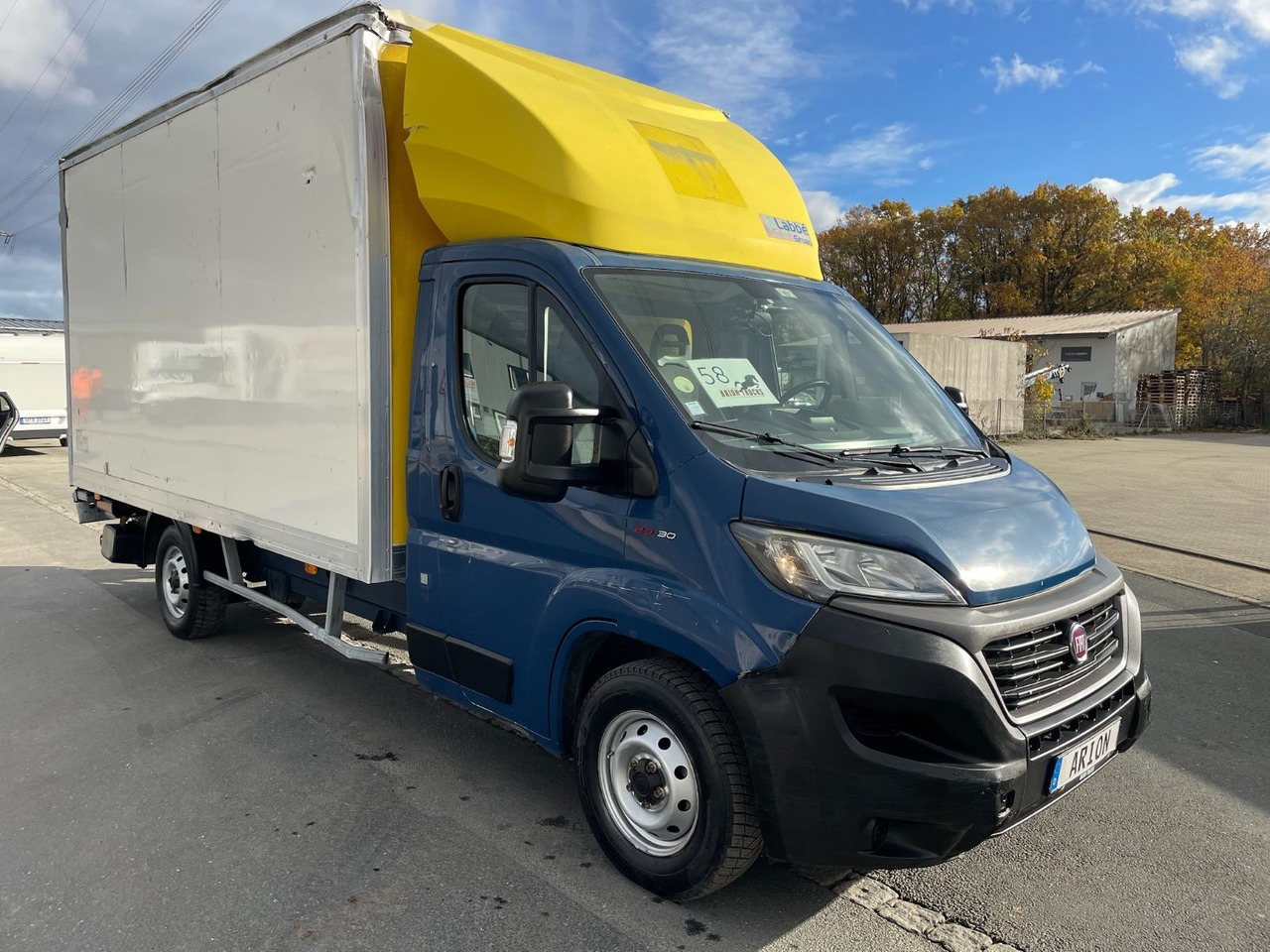 Fiat Ducato Maxi 30 L4H2 Koffer/LBW/AC/NAV/CAM/EU6 - Dobozos kisteherautó: 1 kép. Fiat Ducato Maxi 30 L4H2 Koffer/LBW/AC/NAV/CAM/EU6 - Dobozos kisteherautó: 1 kép.