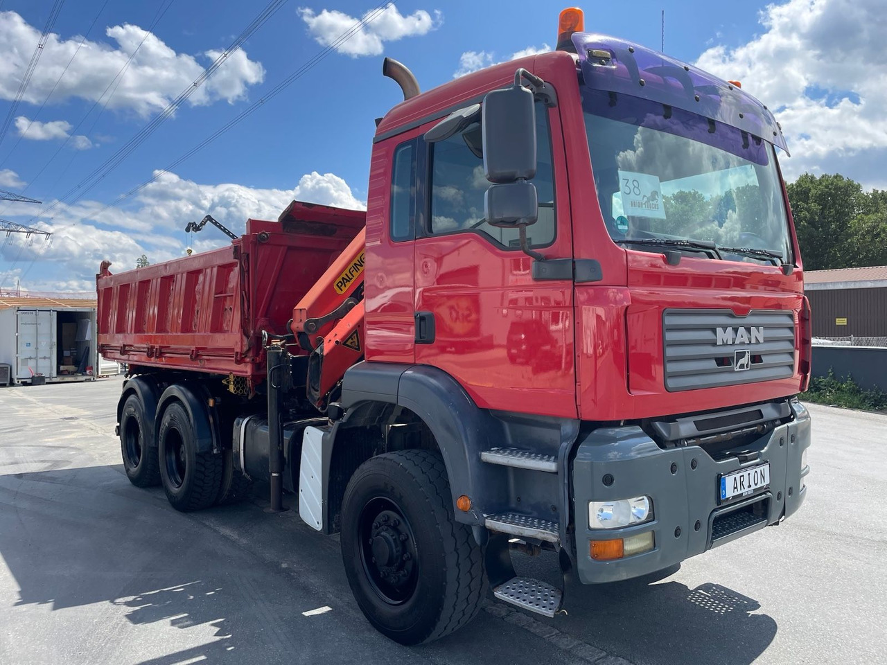 MAN TGA 26.360 6x6H Dreiseitenkipper/Kran/PALFINGER - Billenőplatós teherautó, Darus autó: 1 kép. MAN TGA 26.360 6x6H Dreiseitenkipper/Kran/PALFINGER - Billenőplatós teherautó, Darus autó: 1 kép.