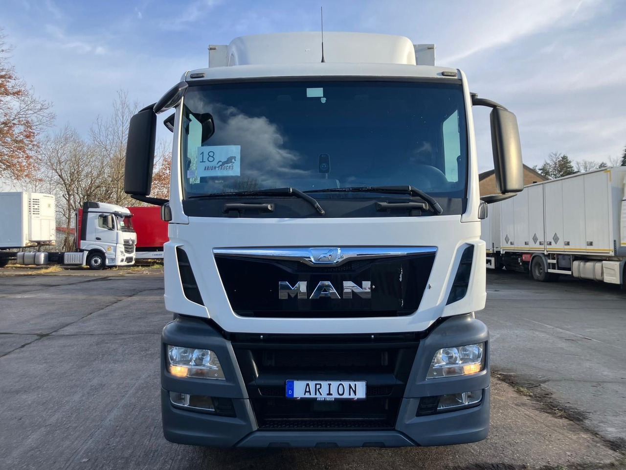 MAN TGS 18.440 4x2 Kofferzug/FULLADR/EXIII/Pritarder - Dobozos felépítményű teherautó: 2 kép. MAN TGS 18.440 4x2 Kofferzug/FULLADR/EXIII/Pritarder - Dobozos felépítményű teherautó: 2 kép.