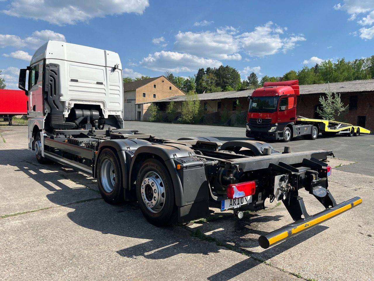 MAN TGX 26.470 6x2-4 LL Wechselfahrg./BDF/NLA/EU6d - Cserefelépítményes teherautó: 3 kép. MAN TGX 26.470 6x2-4 LL Wechselfahrg./BDF/NLA/EU6d - Cserefelépítményes teherautó: 3 kép.
