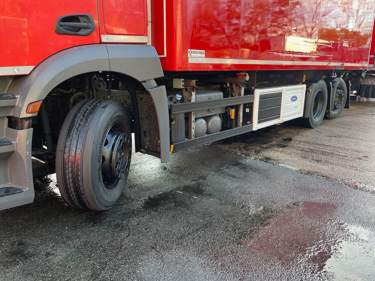 Mercedes-Benz Actros 2543 6x2 Kühlkoffer/CARRIER/KERSCHER/EU6d lízing Mercedes-Benz Actros 2543 6x2 Kühlkoffer/CARRIER/KERSCHER/EU6d: 24 kép.